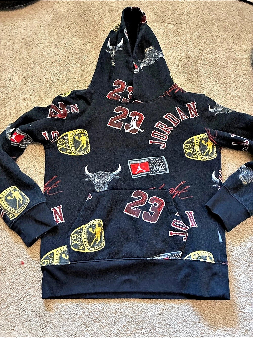 Nike Jordan Big Boys MJ Essentials All Over Print Fleece Hoodie Black Youth L